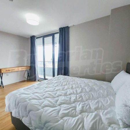 Private Apartment In Aparthotel Cornelia Ράζλογκ Εξωτερικό φωτογραφία